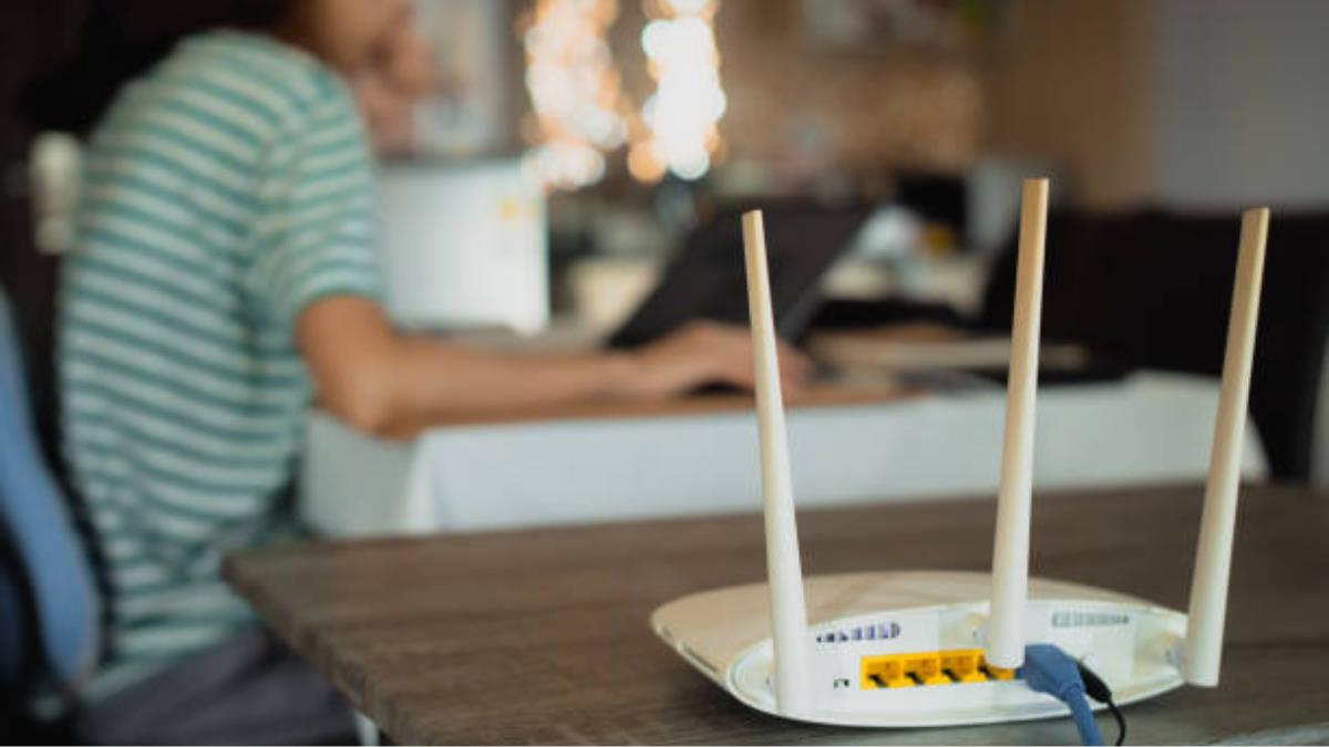 Aquí debes poner el router para que la señal de WiFi se fortalezca